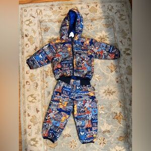 Reversible Patagonia snow jacket and pants set